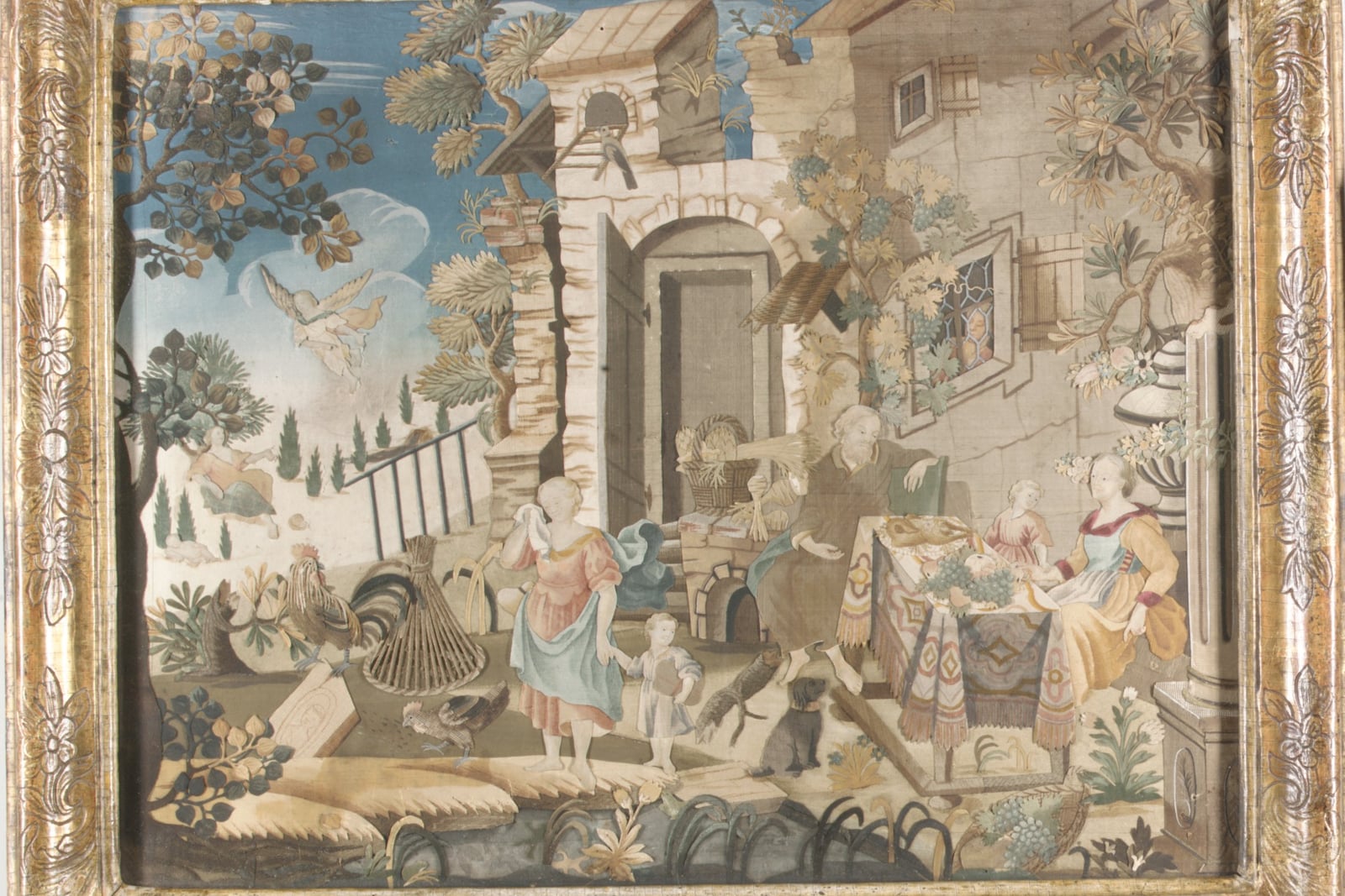 Fragments de papier découpé dans un collage